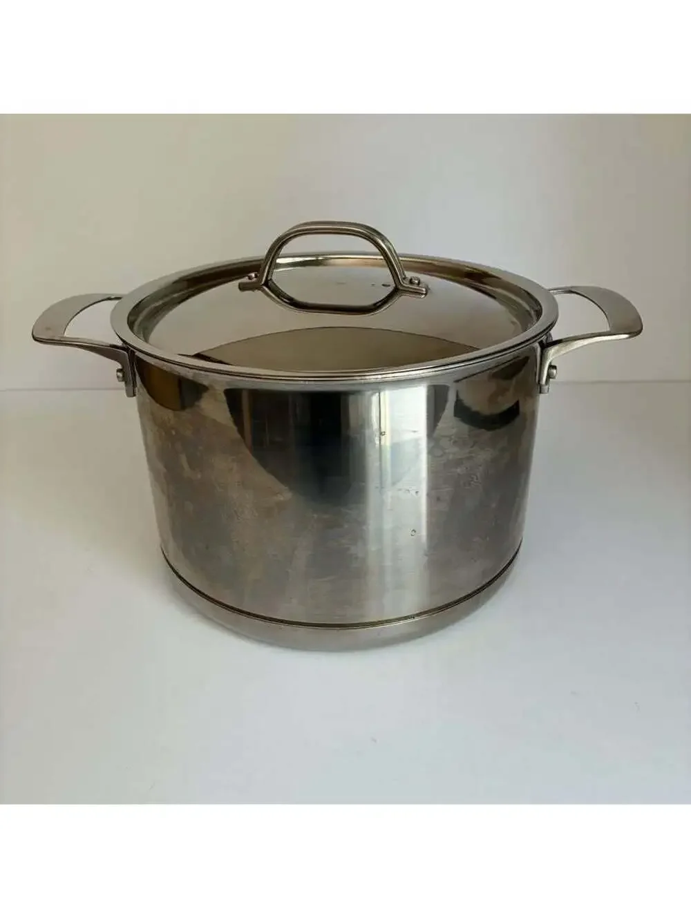 Viking Professional 5-Ply 8 Qt Stainless Steel Stock Pot w Lid Copper Core